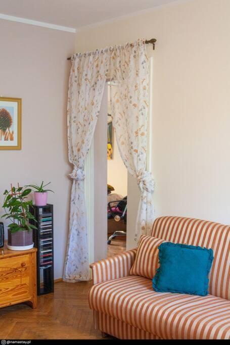 Spacious Retro Flat Close To National Stadium Βαρσοβία Εξωτερικό φωτογραφία